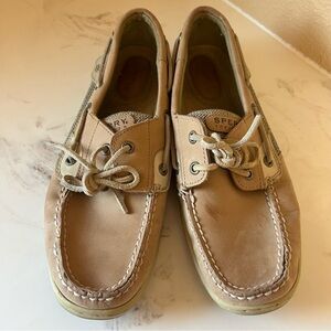 Sperry boat shoes women’s size 9